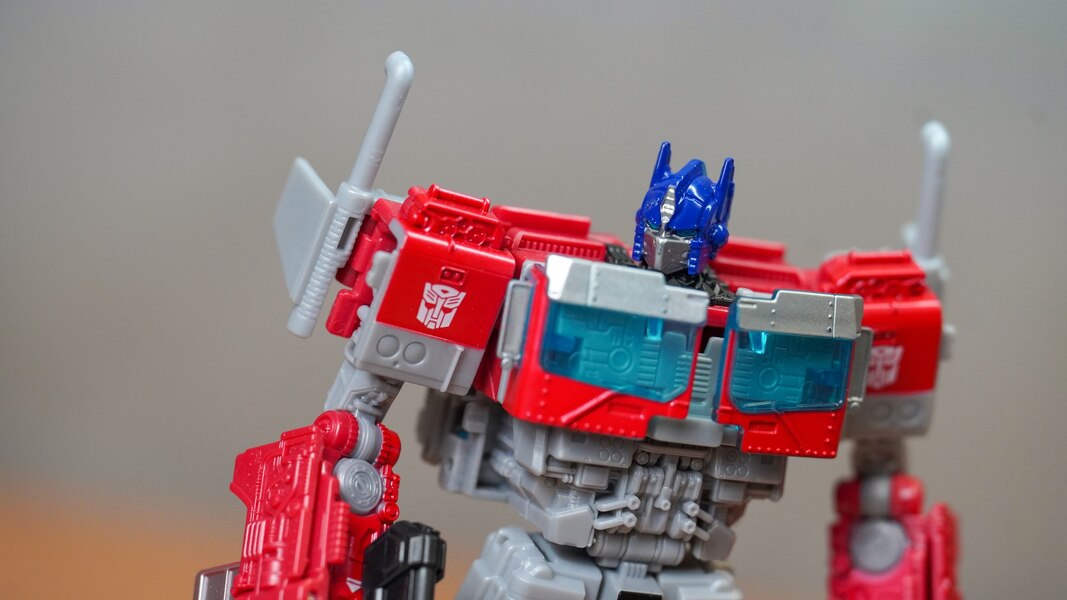 In Hand Image Of Rise Of The Beasts Mainline Optimus Prime Voyager Toy  (27 of 27)